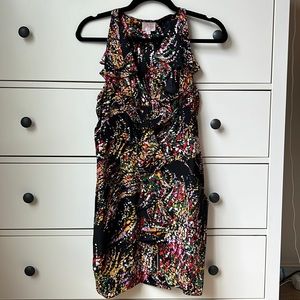 PARKER Sleeveless short dress with pockets and full zipper in the front